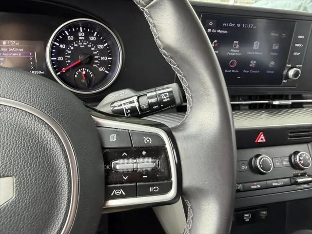 2024 Kia Carnival MPV LX Seat Package