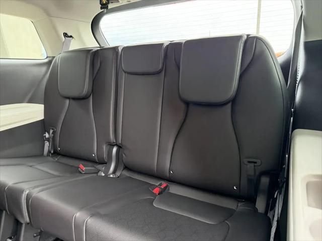 2024 Kia Carnival MPV LX Seat Package