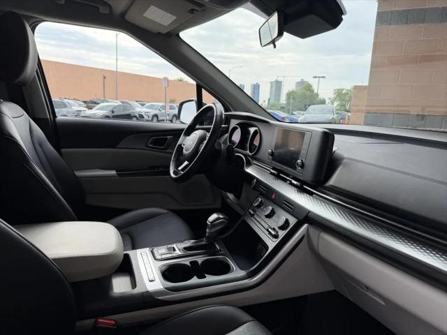 2024 Kia Carnival MPV LX Seat Package