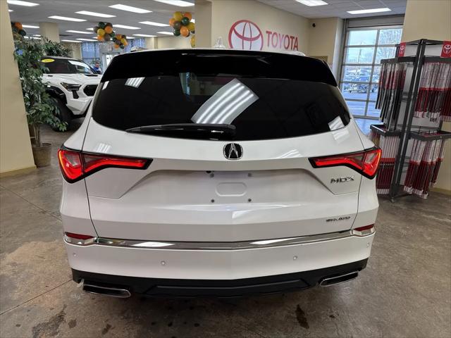 2023 Acura MDX Advance Package