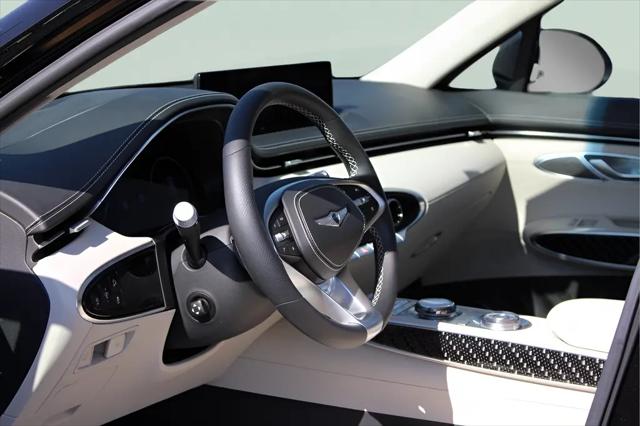 2025 Genesis GV70 3.5T AWD Sport