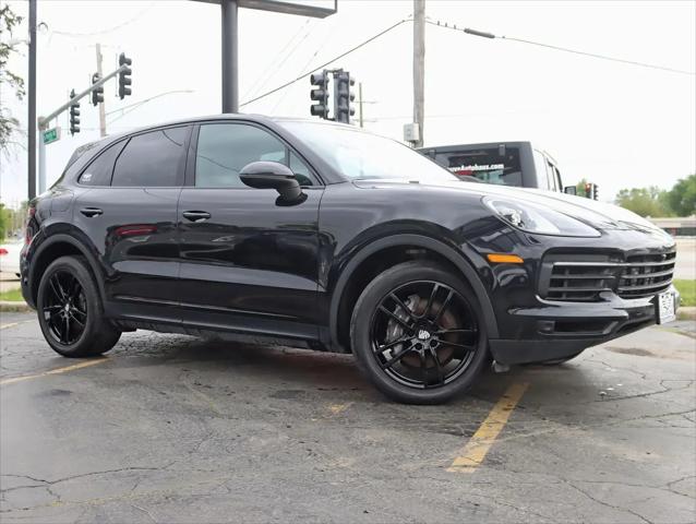 2020 Porsche Cayenne Standard