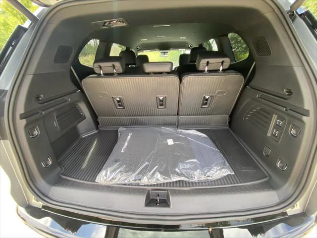 2026 GMC Acadia Denali AWD