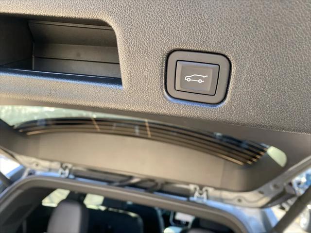 2026 GMC Acadia Denali AWD