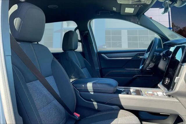 2026 GMC Acadia Elevation FWD