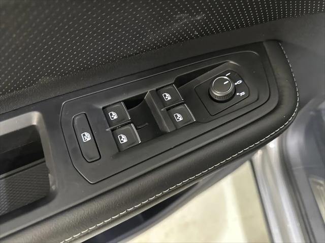 2026 Volkswagen Atlas Cross Sport SEL