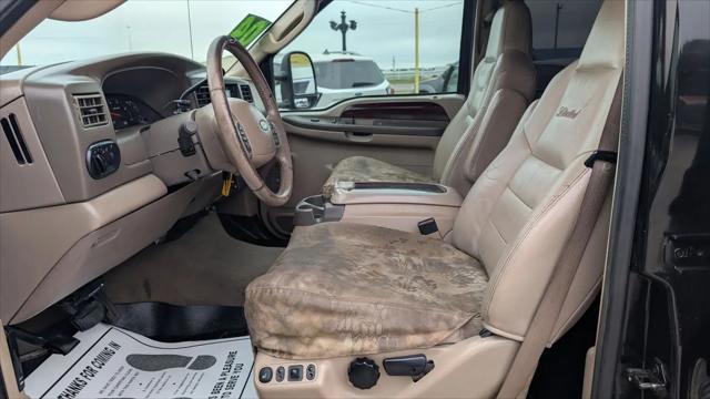 2004 Ford Excursion Limited