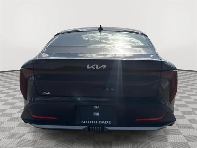 2025 Kia K4 EX