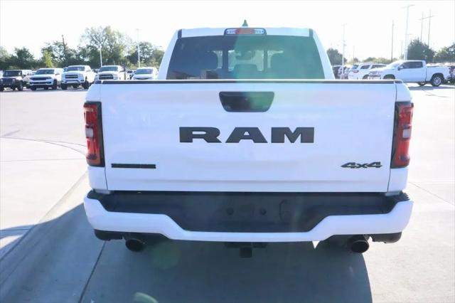 2026 Ram 1500 Big Horn Crew Cab 4x4 5'7" Box
