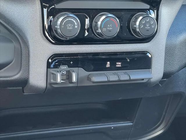 2026 Ram 2500 Tradesman Crew Cab 4x4 8' Box