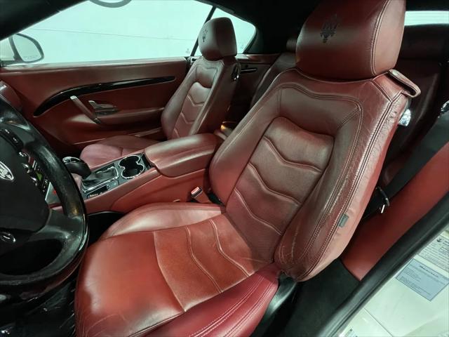 2017 Maserati GranTurismo Standard