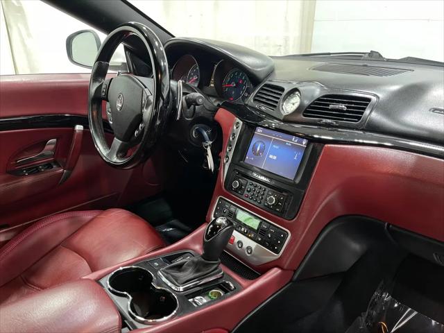 2017 Maserati GranTurismo Standard