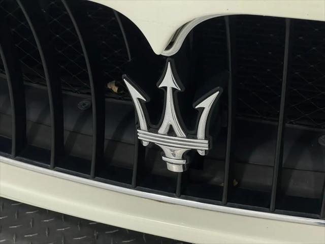 2017 Maserati GranTurismo Standard