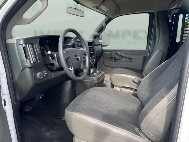 2023 GMC Savana Cargo RWD 2500 Regular Wheelbase Work Van
