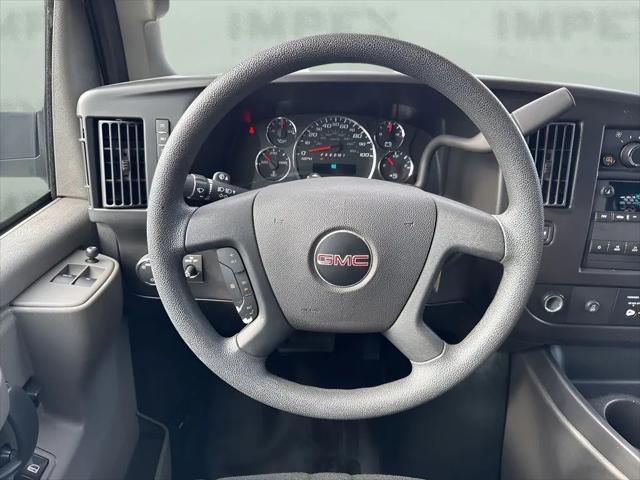 2023 GMC Savana Cargo RWD 2500 Regular Wheelbase Work Van