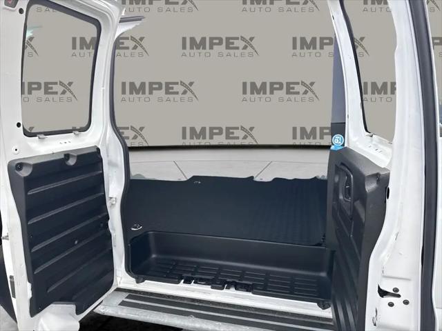 2023 GMC Savana Cargo RWD 2500 Regular Wheelbase Work Van
