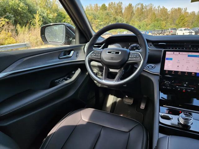 2025 Jeep Grand Cherokee L Limited 4x4