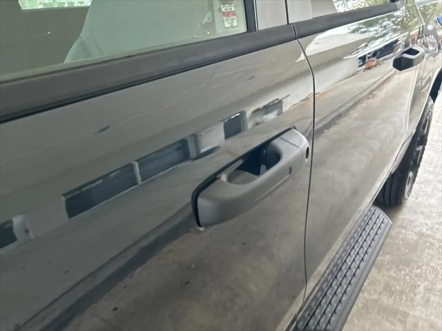 2025 Ram 1500 Tradesman Crew Cab 4x4 57 Box