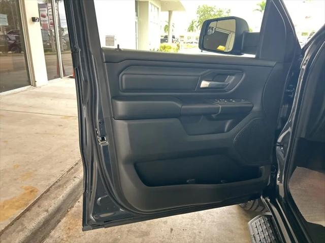 2025 Ram 1500 Tradesman Crew Cab 4x4 57 Box