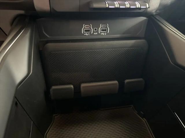 2025 Ram 1500 Tradesman Crew Cab 4x4 57 Box