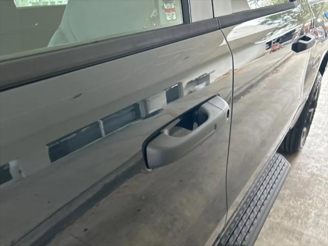 2025 Ram 1500 Tradesman Crew Cab 4x4 57 Box