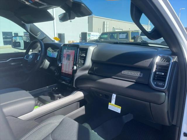 2026 Ram 1500 Big Horn Crew Cab 4x4 5'7" Box
