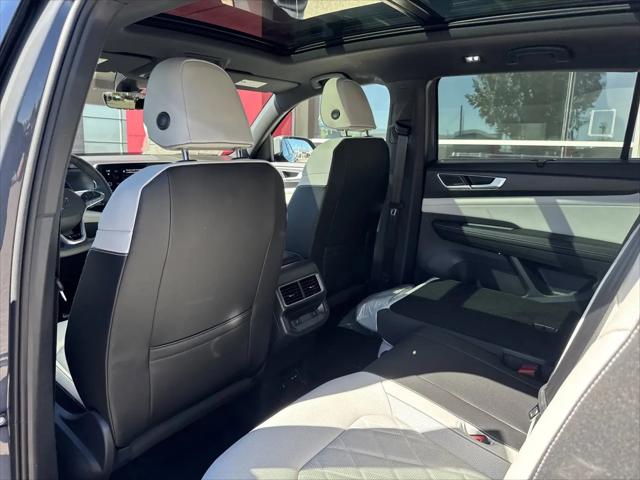 2026 Volkswagen Atlas Cross Sport SEL Premium R-Line