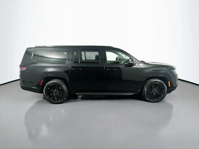 2025 Jeep Wagoneer Series II Carbide 4x4
