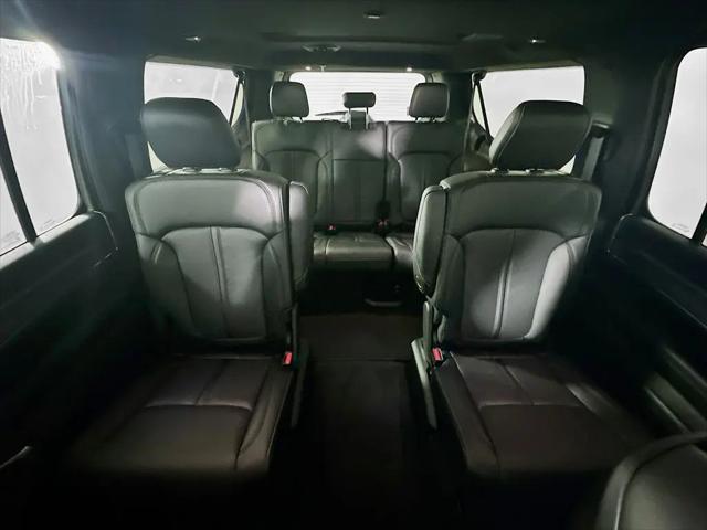 2025 Jeep Wagoneer Series II Carbide 4x4
