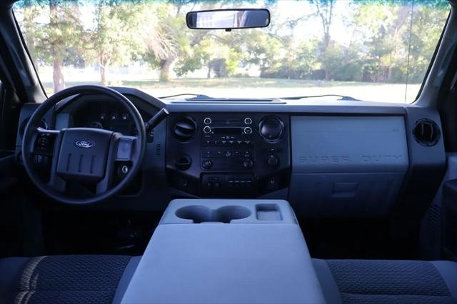 2012 Ford F-550 XL