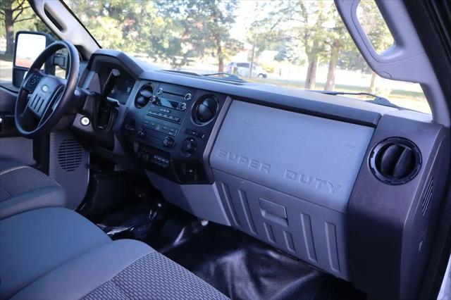 2012 Ford F-550 XL