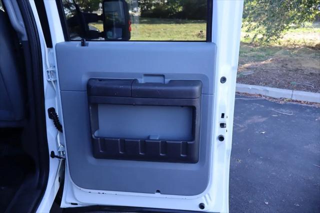 2012 Ford F-550 XL