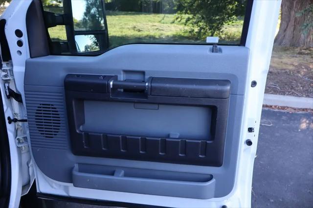 2012 Ford F-550 XL
