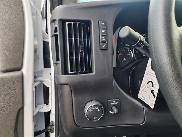2025 Chevrolet Express Cutaway Work Van