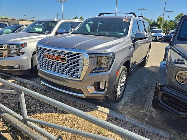 2022 GMC Yukon XL 4WD Denali
