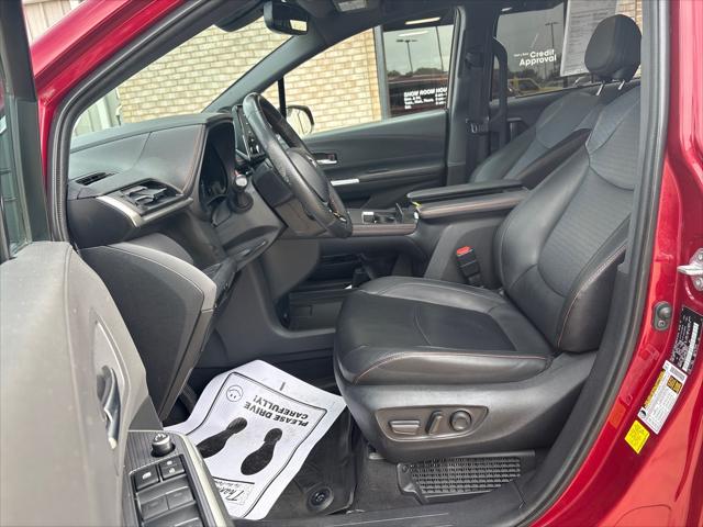 2022 Toyota Sienna XSE 2022 Toyota Sienna XSE