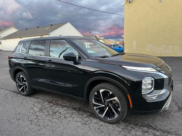 2022 Mitsubishi Outlander SE