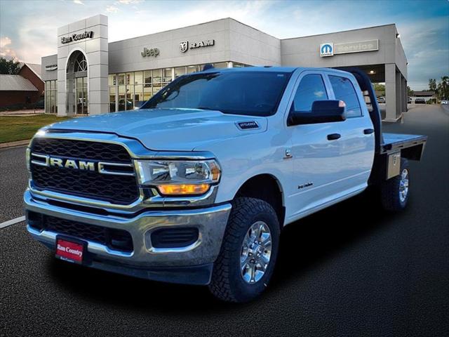 2022 RAM 2500 Tradesman Crew Cab 4x4 8 Box