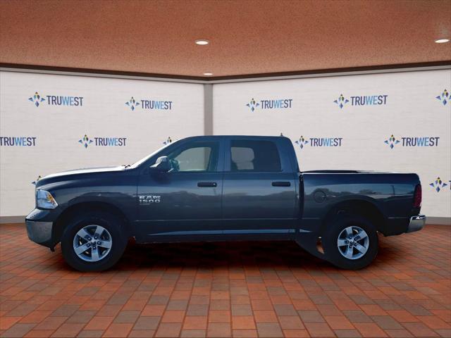 2023 RAM 1500 Classic SLT Crew Cab 4x4 57 Box 2023 RAM 1500 Classic SLT Crew Cab 4x4 57 Box