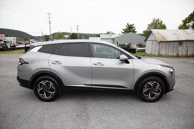 2023 Kia Sportage LX 2023 Kia Sportage LX