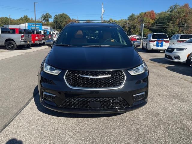 2021 Chrysler Pacifica Pinnacle AWD 2021 Chrysler Pacifica Pinnacle AWD