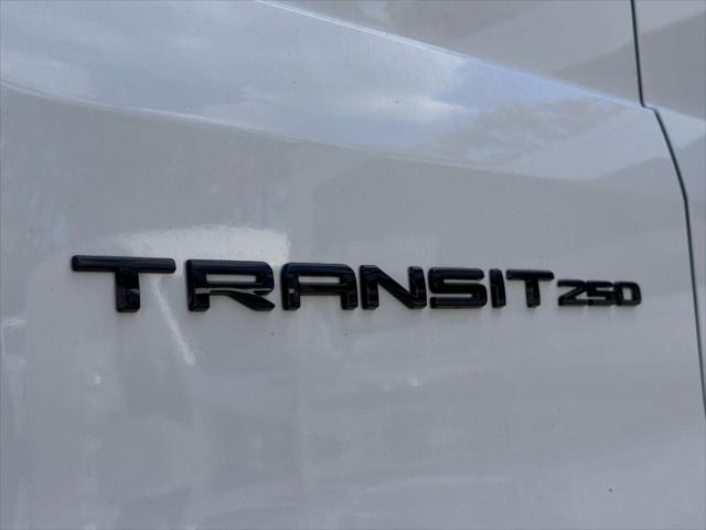 2026 Ford Transit Cargo Van T-250 148"""" Med Rf 9150 GVWR RWD