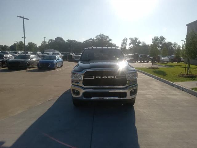 2020 RAM 2500 Big Horn Crew Cab 4X4 64 Box