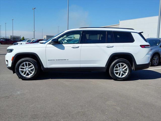 2023 Jeep Grand Cherokee L Laredo 4x2 2023 Jeep Grand Cherokee L Laredo 4x2