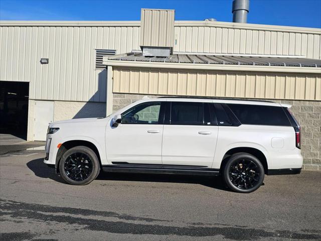 2023 Cadillac Escalade ESV Sport Platinum