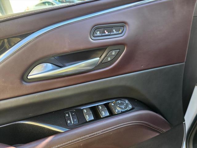 2023 Cadillac Escalade ESV Sport Platinum