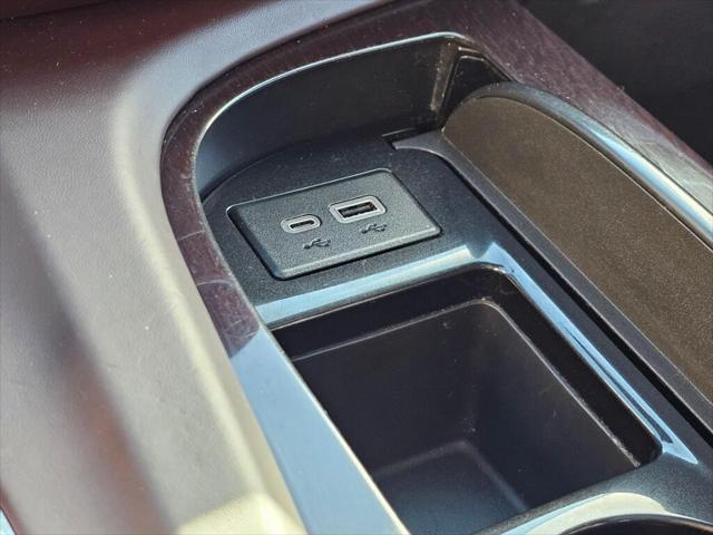 2023 Cadillac Escalade ESV Sport Platinum