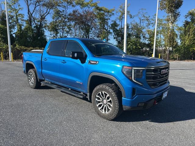 2023 GMC Sierra 1500 4WD Crew Cab Short Box AT4 2023 GMC Sierra 1500 4WD Crew Cab Short Box AT4