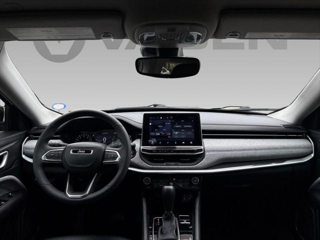 2022 Jeep Compass Latitude FWD
