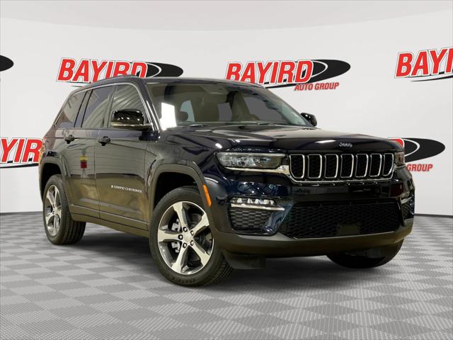 2022 Jeep Grand Cherokee 4xe Limited 4x4 2022 Jeep Grand Cherokee 4xe Limited 4x4
